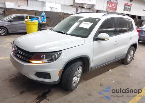 2016 Volkswagen Tiguan S из США, поврежденный, VIN WVGAV7AX2GW601584